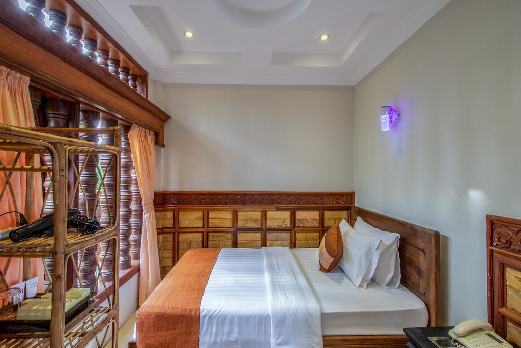 160 Angkor Villa Сіємреап Екстер'єр фото