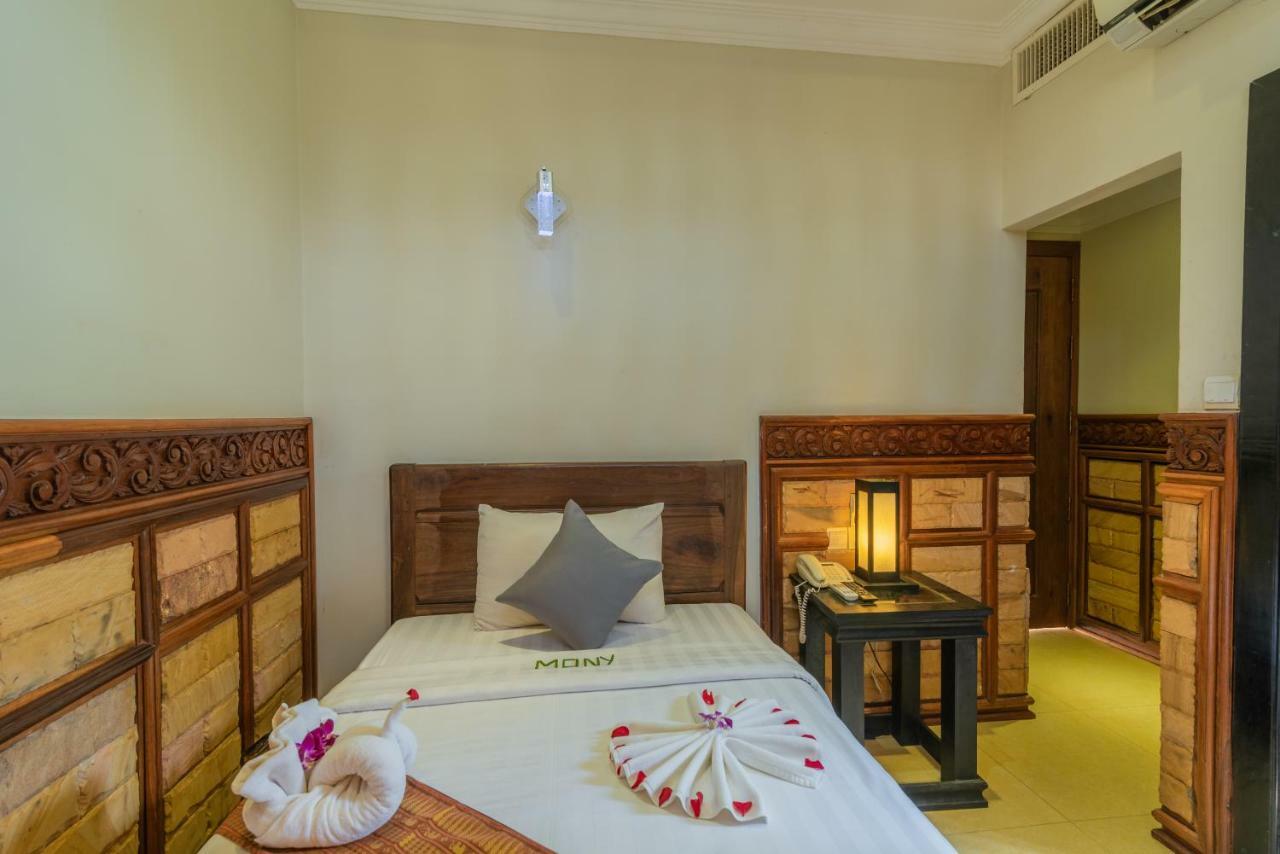 160 Angkor Villa Сіємреап Екстер'єр фото